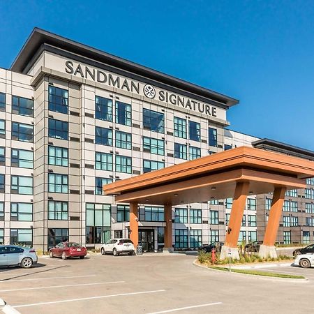 Sandman Signature Saskatoon South Hotel מראה חיצוני תמונה
