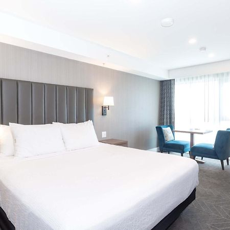 Sandman Signature Saskatoon South Hotel מראה חיצוני תמונה